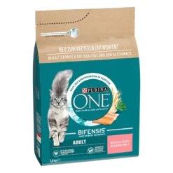 PURINA ONE Adult With Salmon & Whole Grain Cereals 2.8 Kg -Zooplus Store 324715 pla purinaone adult lachs vollkorngetreide hs 01 8