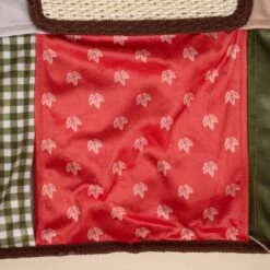 TIAKI Autumn Interactive Play Mat For Cats 1 Mat 5 TIAKI Autumn Interactive Play Mat For Cats 1 Mat -Zooplus Store 586399 tiaki cat autumn interactive mat fg 1888 7